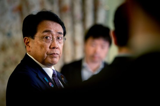 日本贸易谈判代表赤泽亮正据悉本周考虑返回华盛顿继续谈判(🚸)