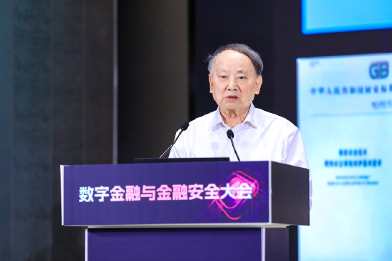 沈昌祥：如果人(🌹)工智能没有安全可信保障，将给人类社会带来灭绝风险